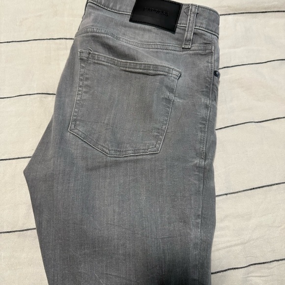 Express Grey Jeans - Picture 4 of 6